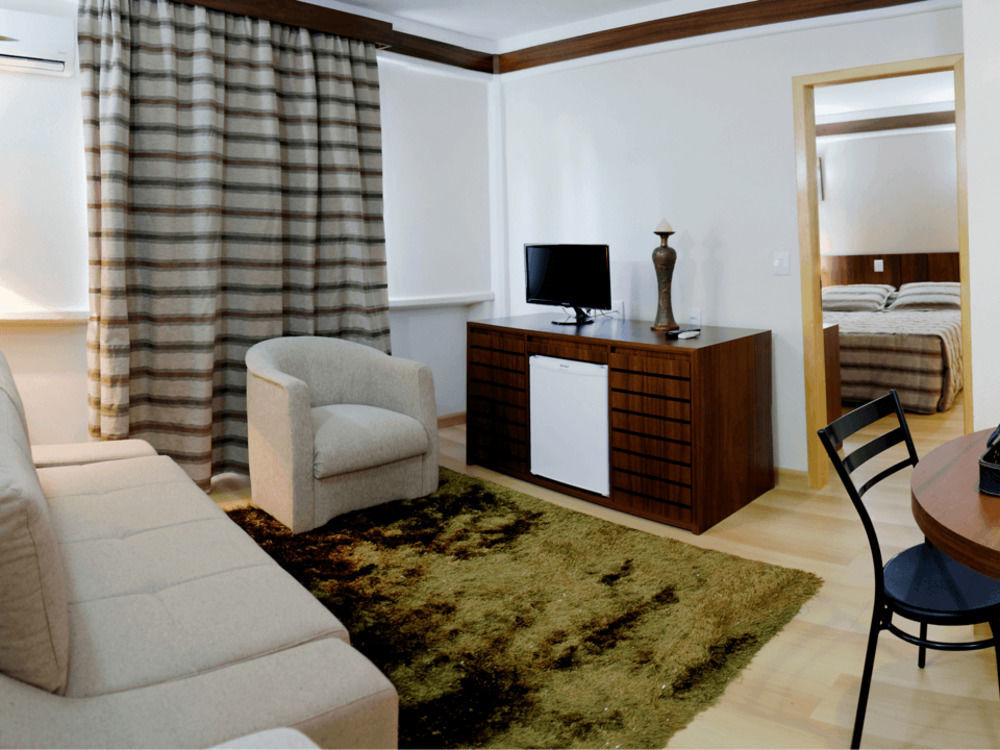 Brivali Hotel Centro Caçador Extérieur photo